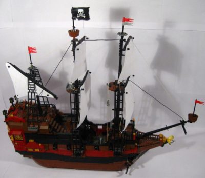 The Flying Shadow by Swash Buckler – MOCs – The Best Pirate LEGO® Website