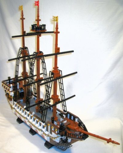 The Royal Navy Command Ship by Thoy Bradley – MOCs – Pirate LEGO® News ...