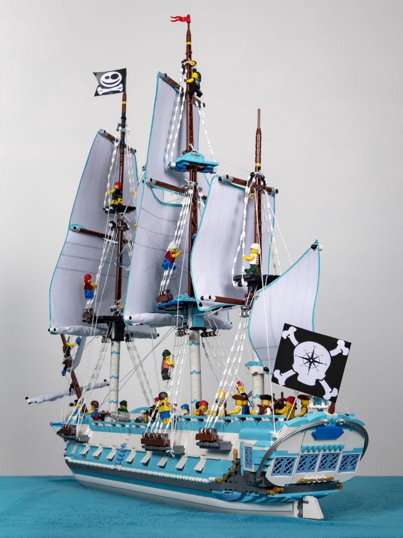 “Magnetic North Frigate” by Professor Thaum – MOCs – Pirate LEGO® News ...