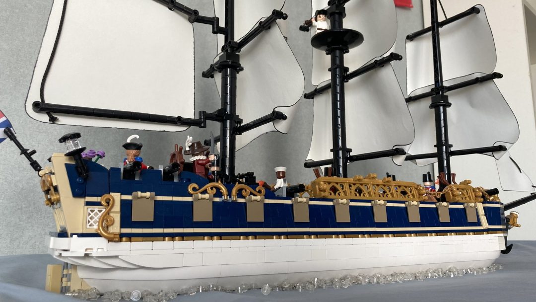 “HMS Aurelian” by Joellie YT – MOCs – The Ultimate LEGO® Pirate Resource