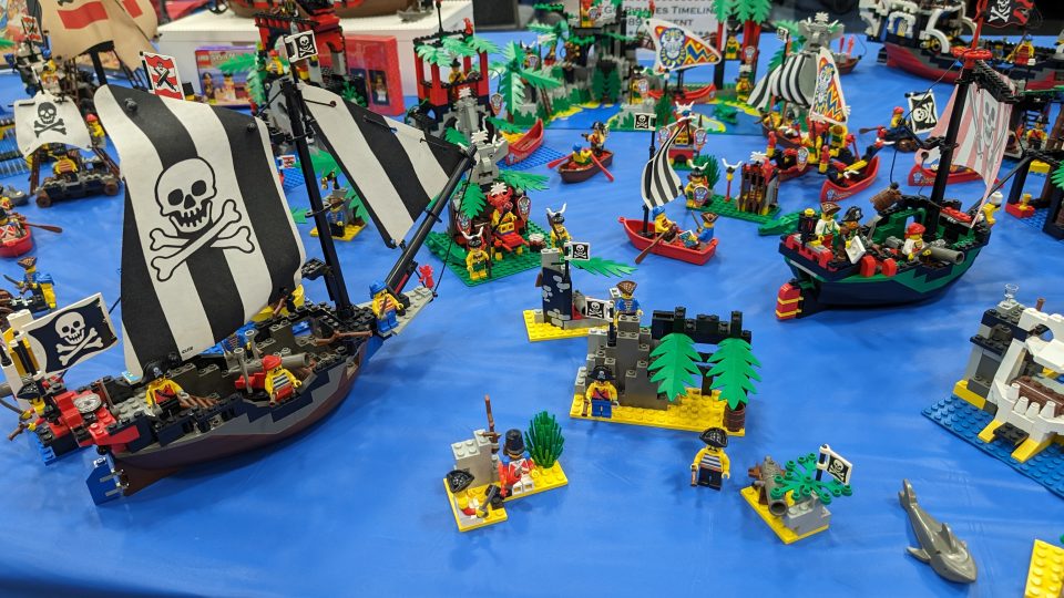 LEGO Pirate sets from the mid 90s