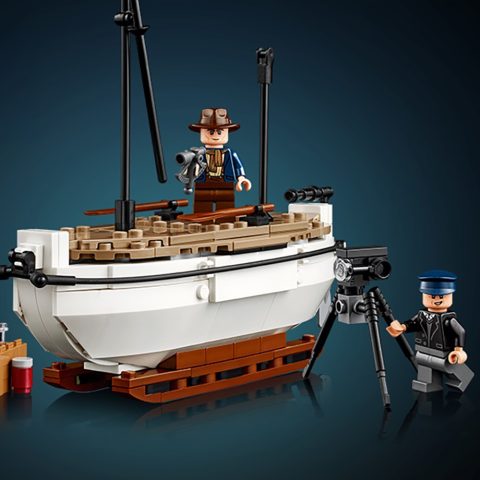 40729 Shackleton’s Lifeboat with minifigures