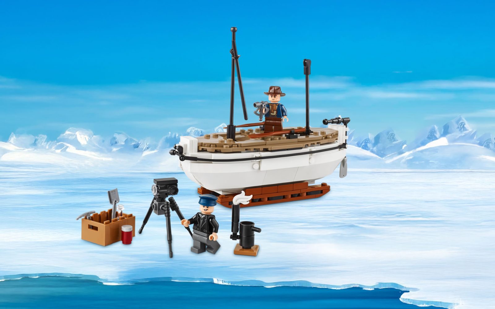 40729 Shackleton's Lifeboat released on LEGO Black Friday