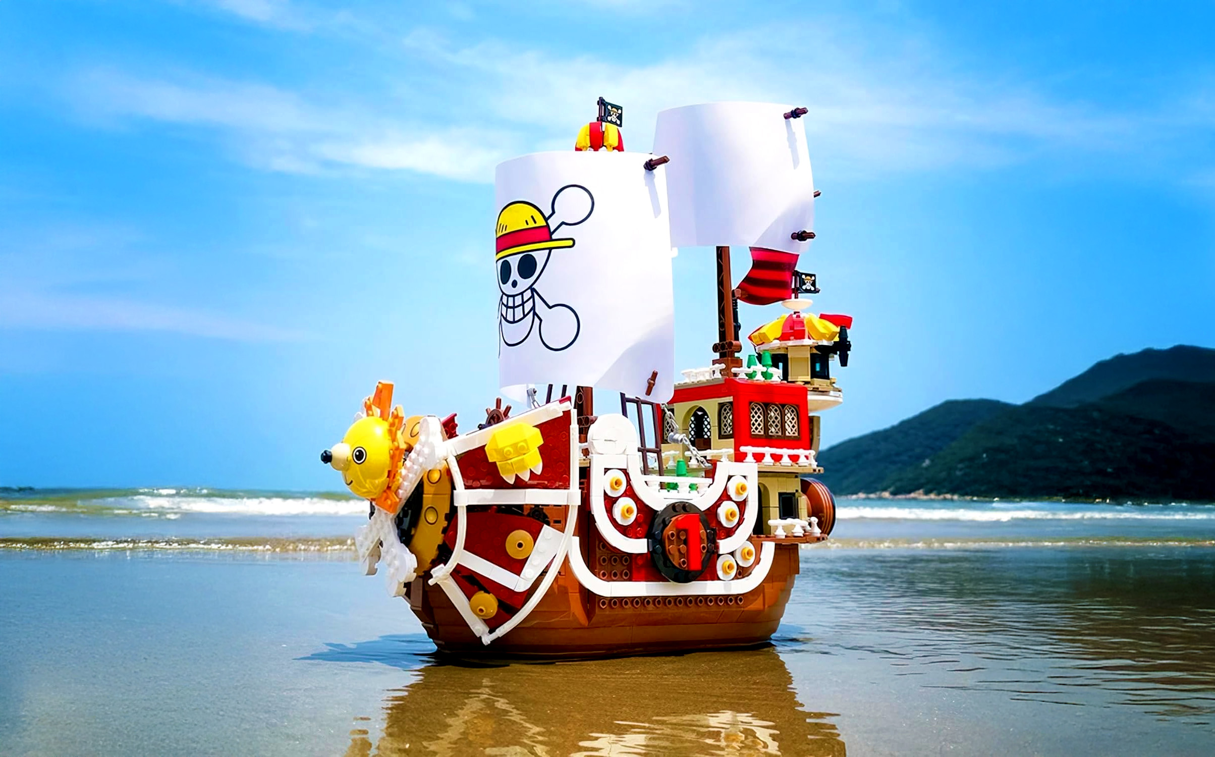 LEGO Pirate Ship "Thousand Sunny" from One Piece