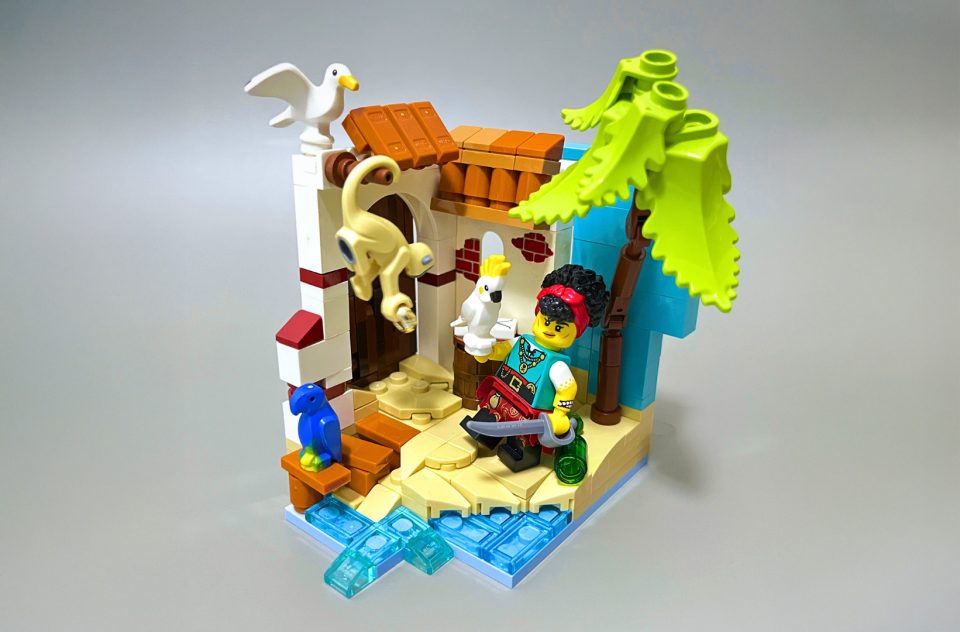 Minifigure Habitat for Pirate Quartermaster by ABrickDreamer